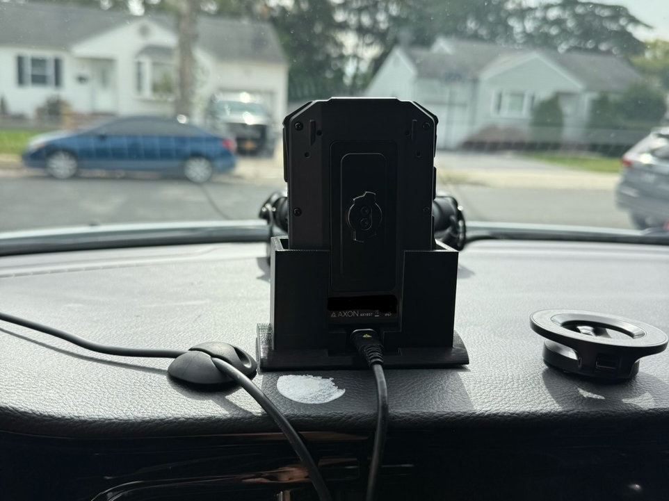 AXON BODY 4 CAMERA AX1037 CHARGE DOCK (NEW CAMERA)