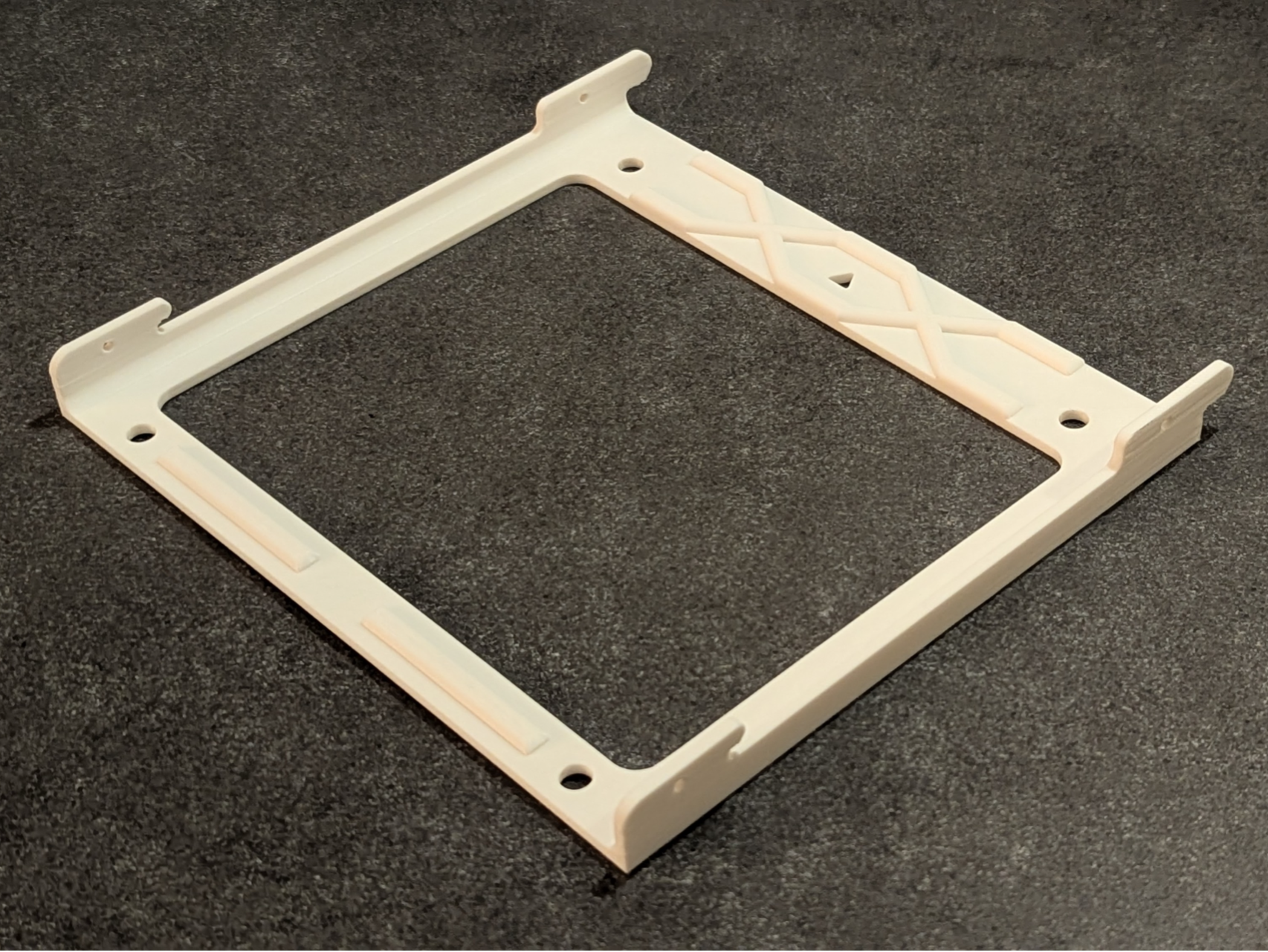 Echo Show 15 Rack