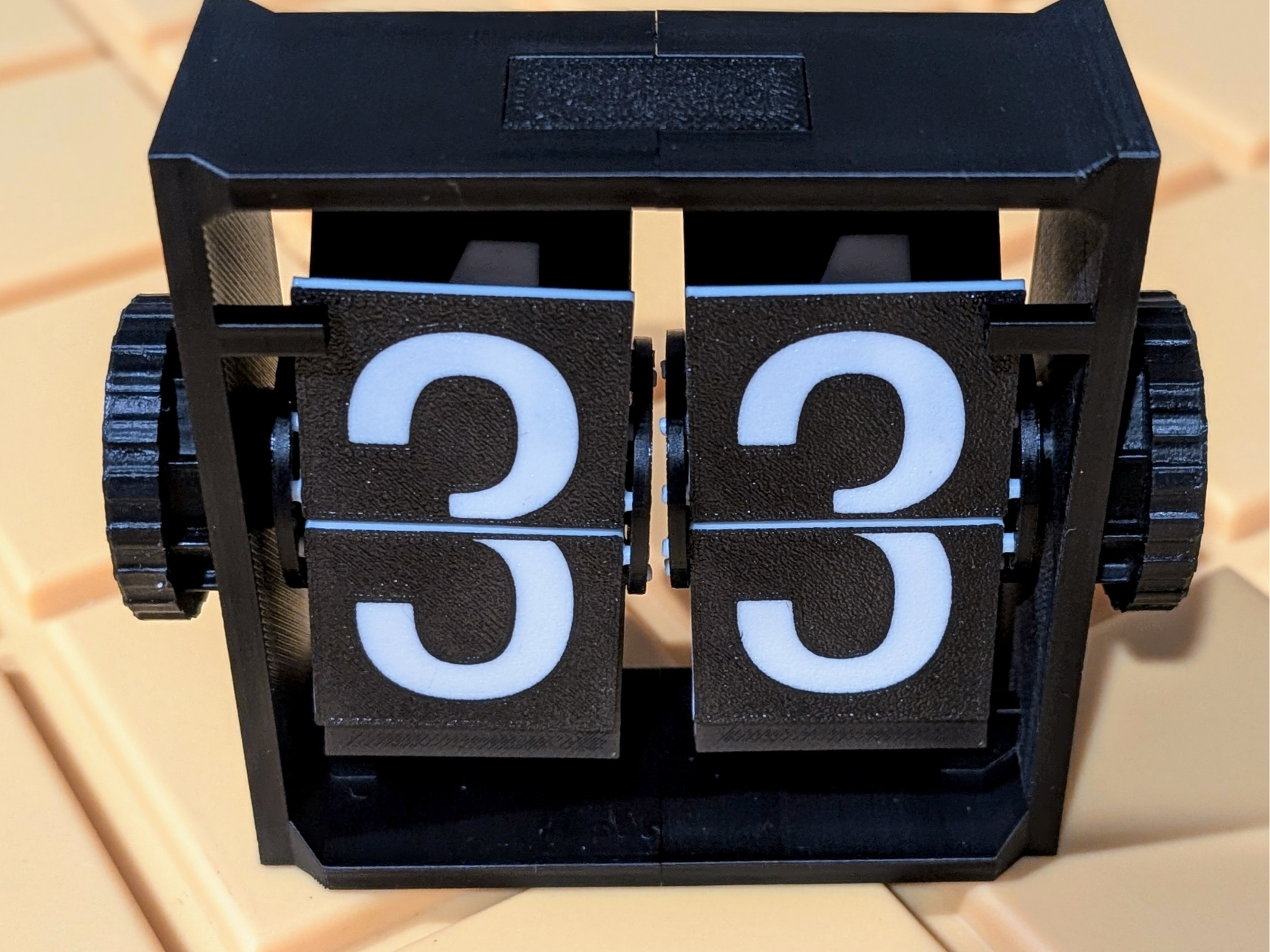 Score Flip Counter 00 thru 99-Top & Bottom Frame