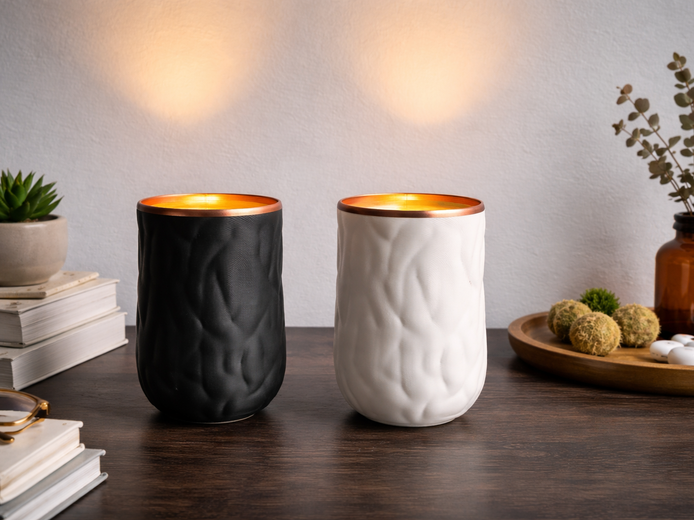 RippleGlow – Modern Textured Accent Lamp