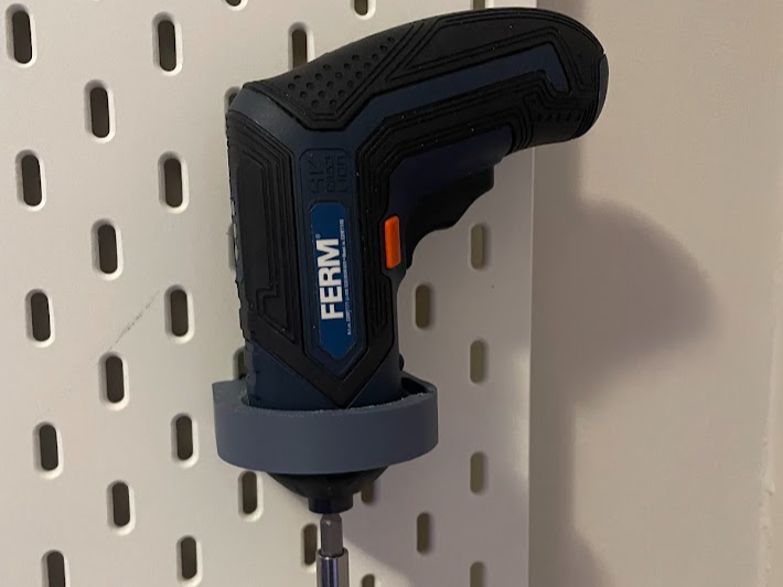 FERM screwdriver Skadis mount