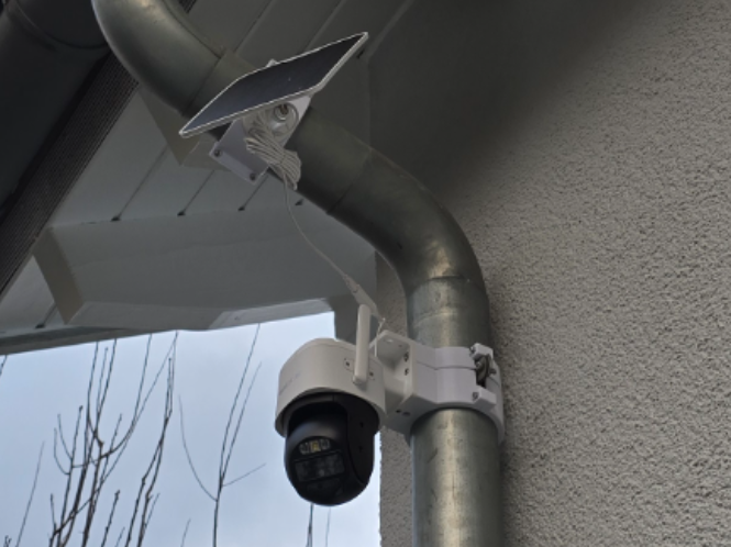 gutter drainpipe mount Reolink RLC-830A & Trackmix