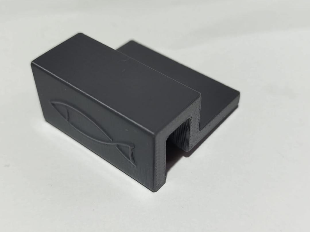 Aquarium glass holder