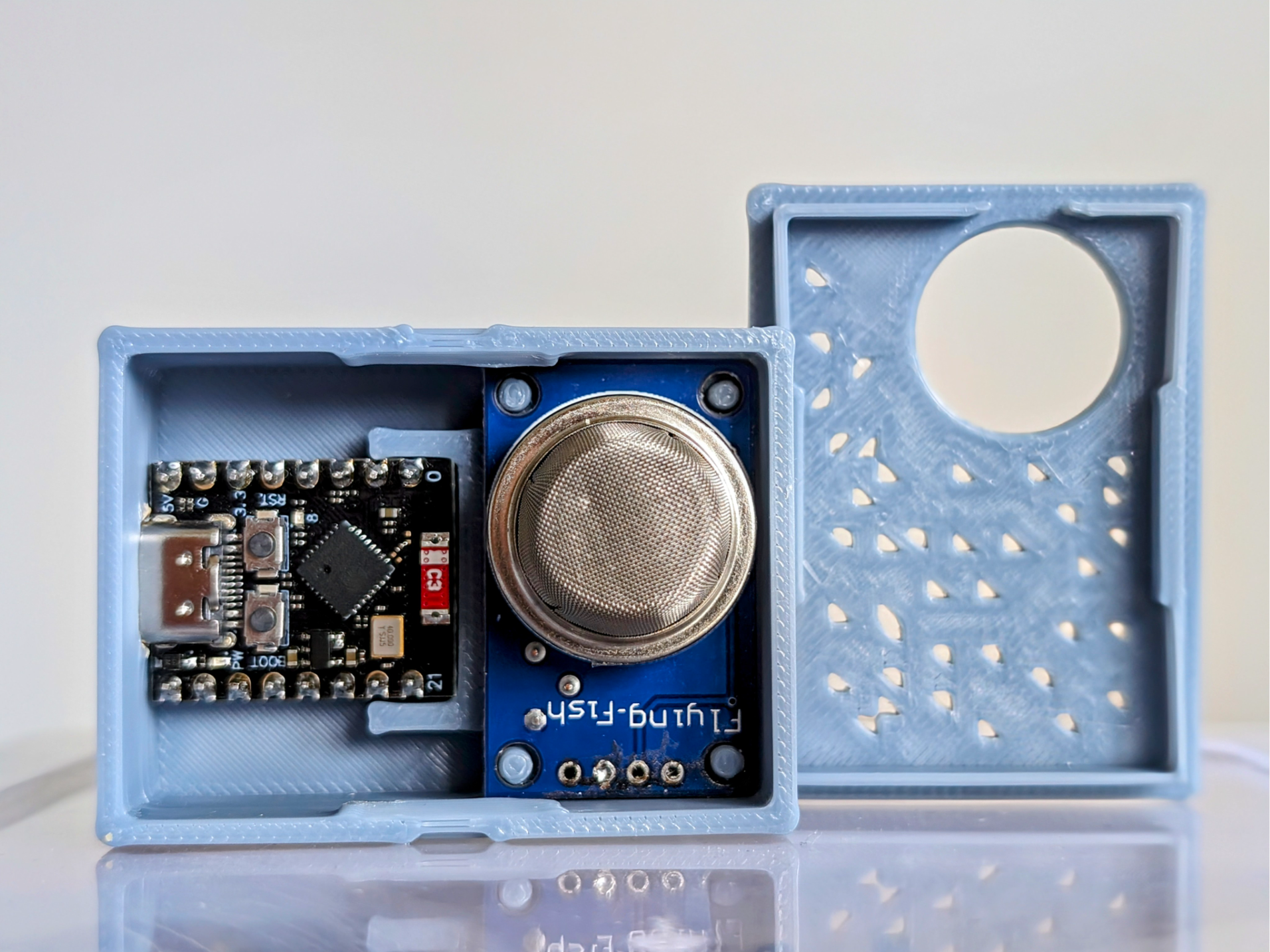 Gas Sensor Case MQ2 with ESP32-C3