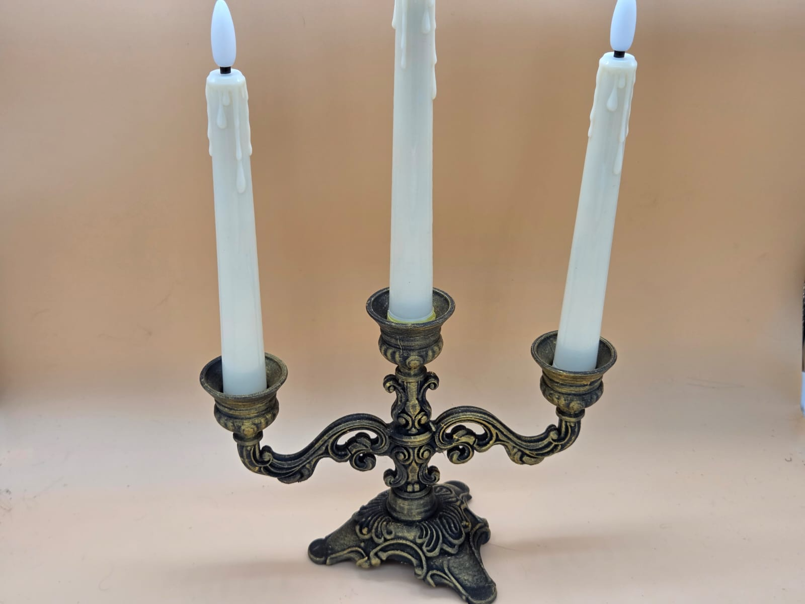 Klassischer 3-armiger Barock Kerzenständer