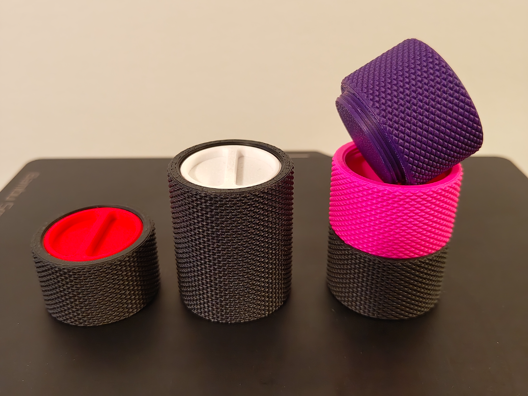 Modular knurled jar/container with flush lid