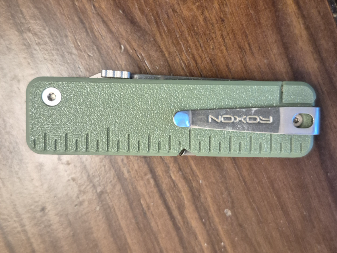 Roxon Flex Companion Scale with Pen and Tweezers
