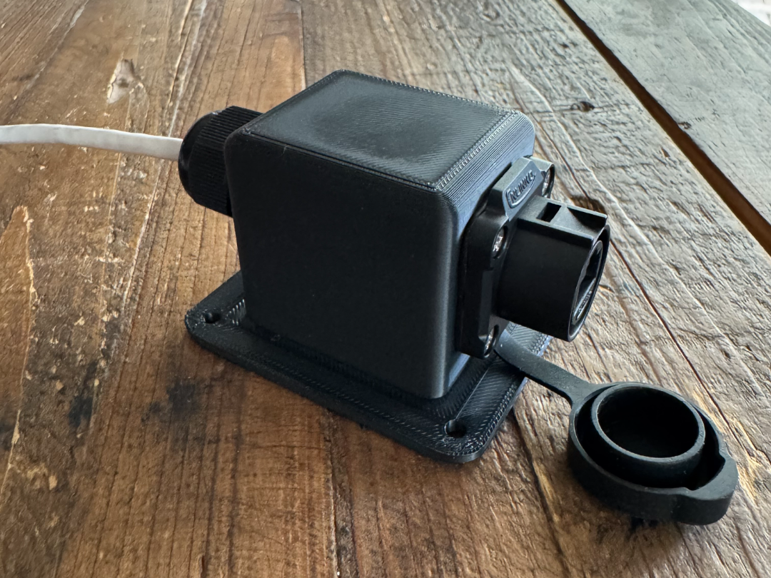 Weatherproof Cable Housing - 2 Versions