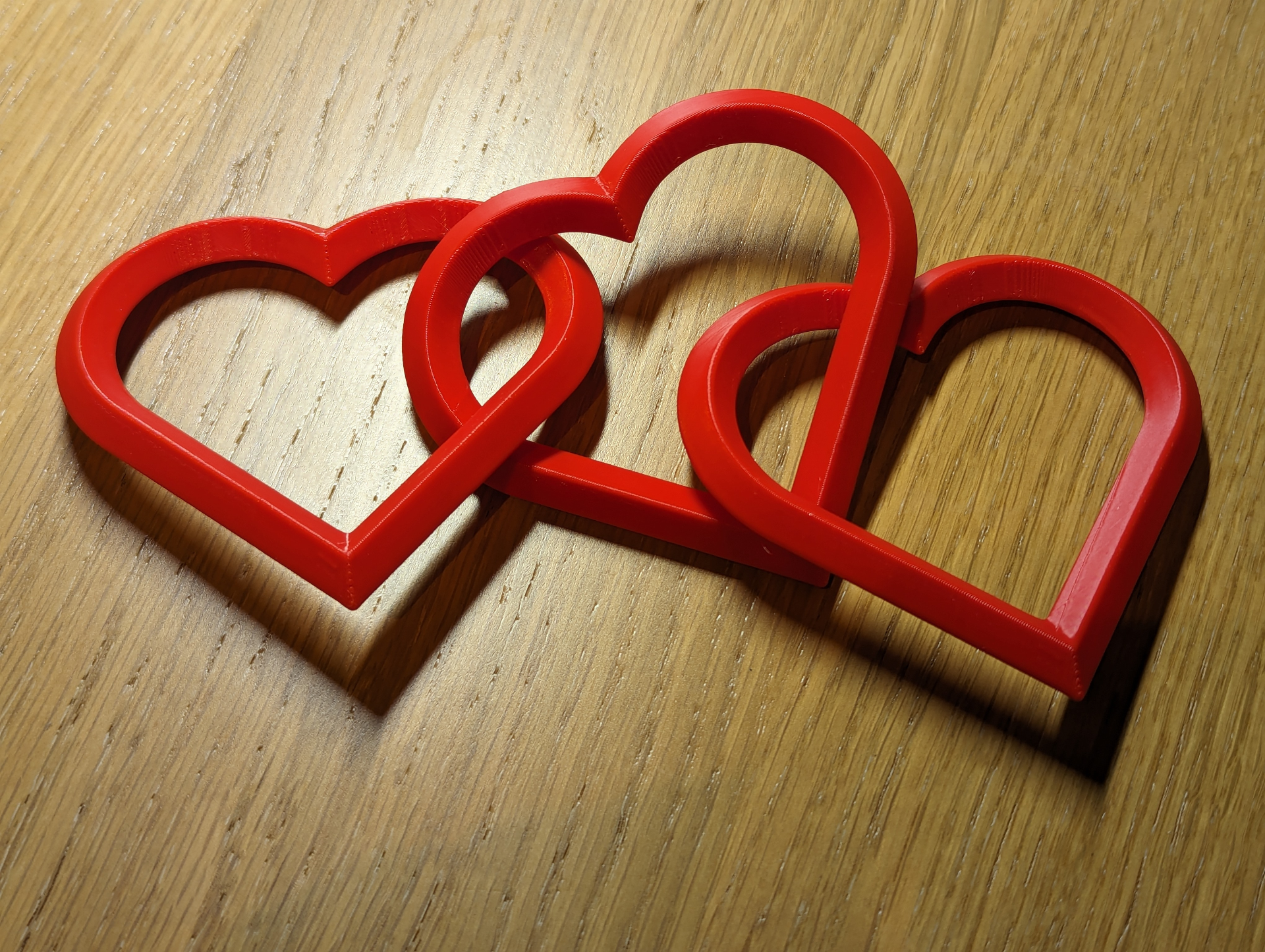 Linked Hearts Hanging Ornament (Print-in-Place)