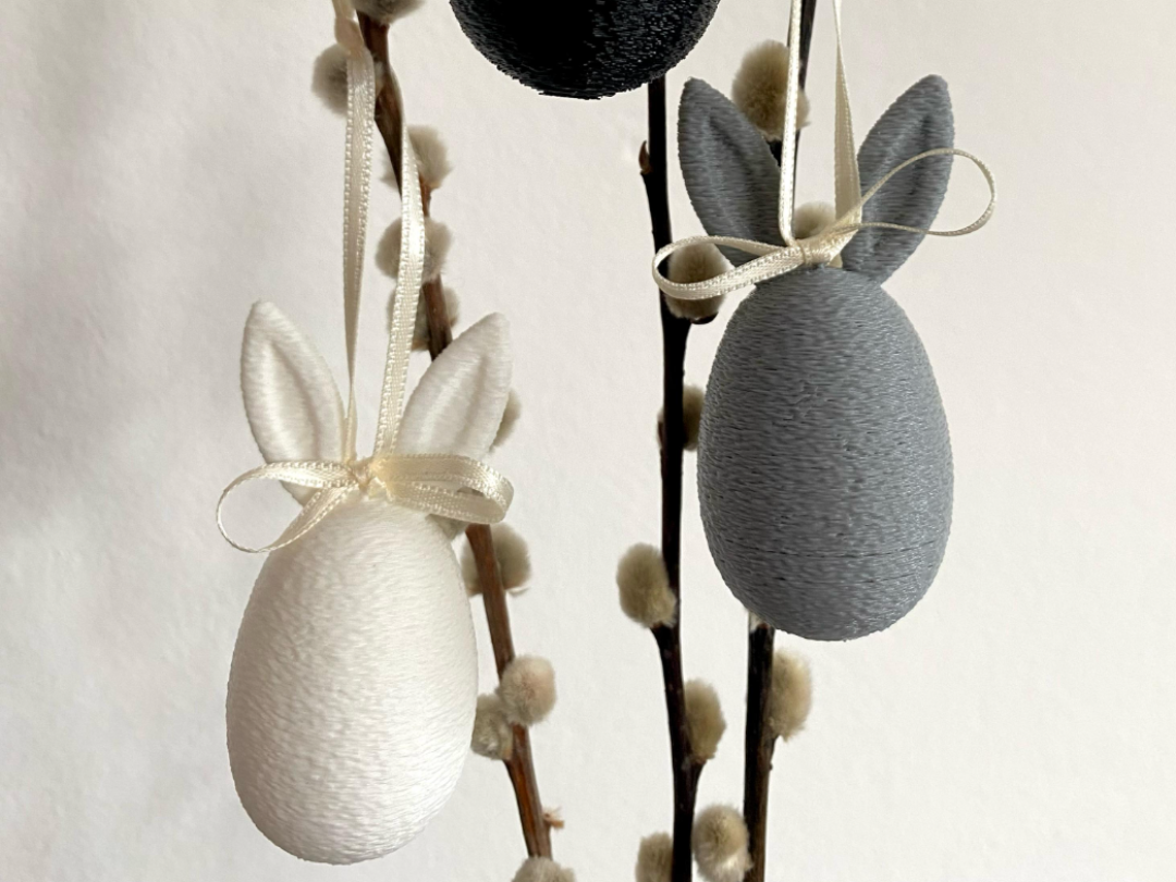 Osterhase Osterei mit Schleife zum Aufhängen