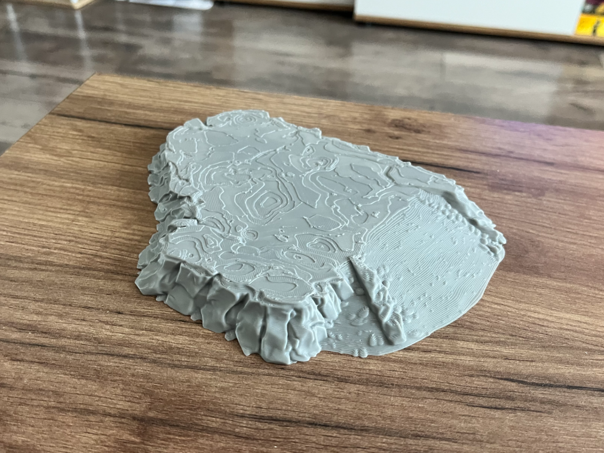 Rocky base Plateau with Sloped Entry