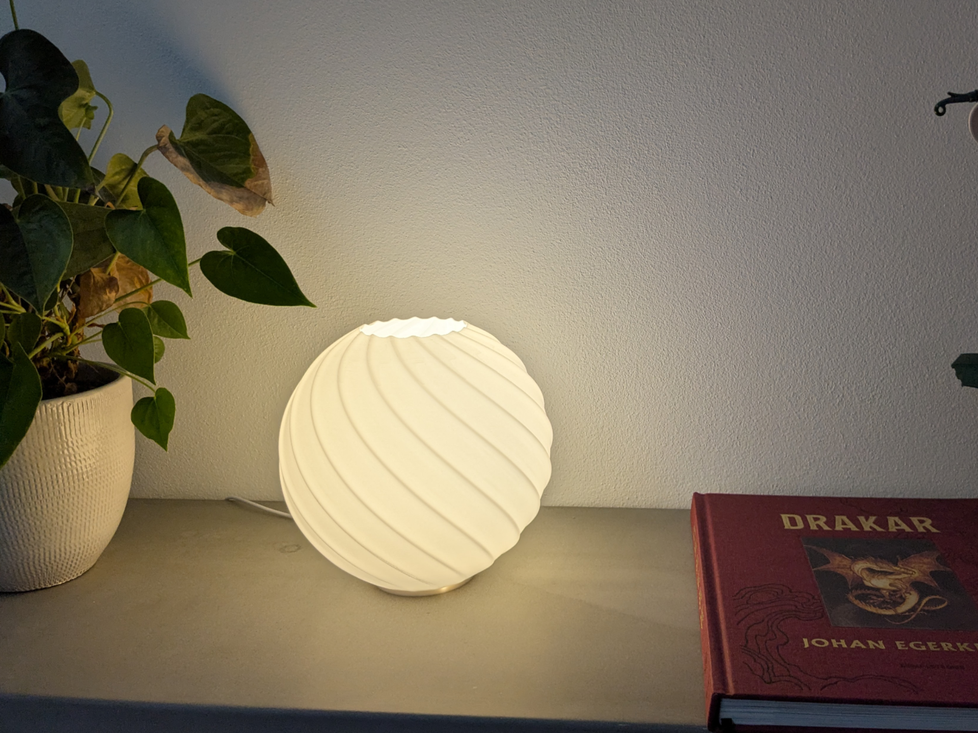 Swirl Sphere Lamp for Bambu LED Kit