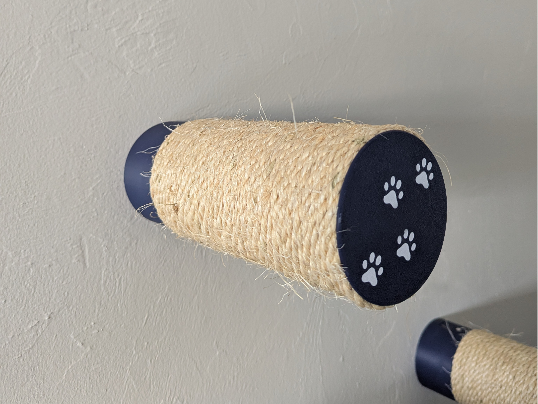 Budget Floating Cat Wall Post
