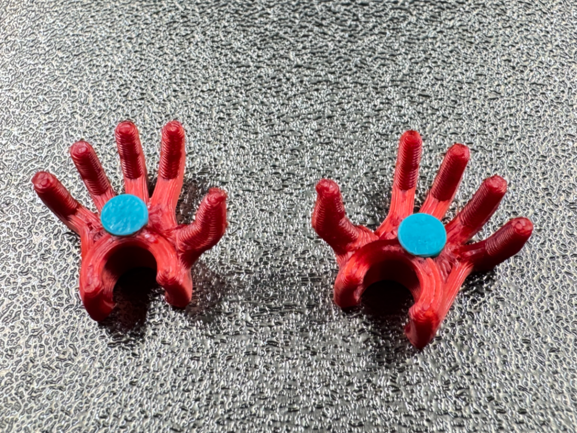Dummy 13 - Iron Man Mk3 Repulsor Hands