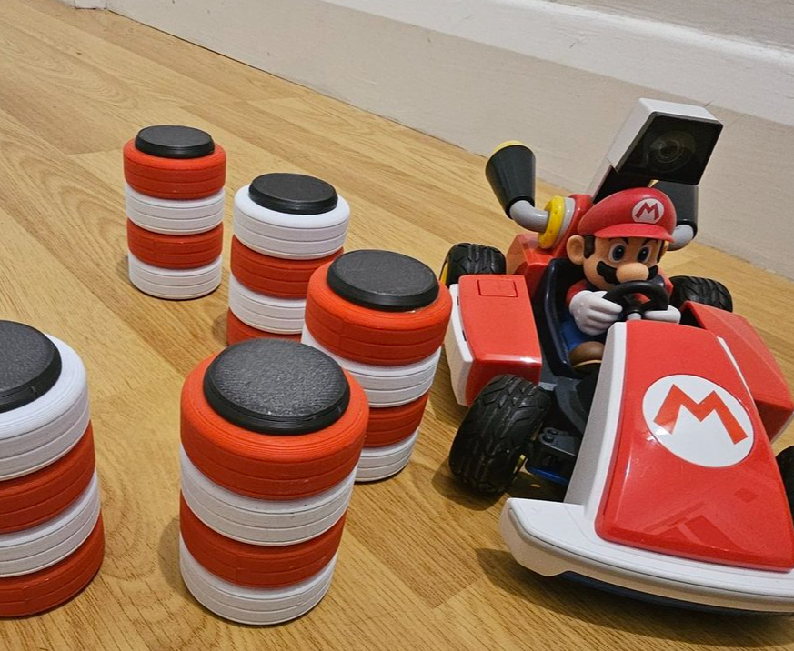 Mario Kart Live - RC car Tyre wall