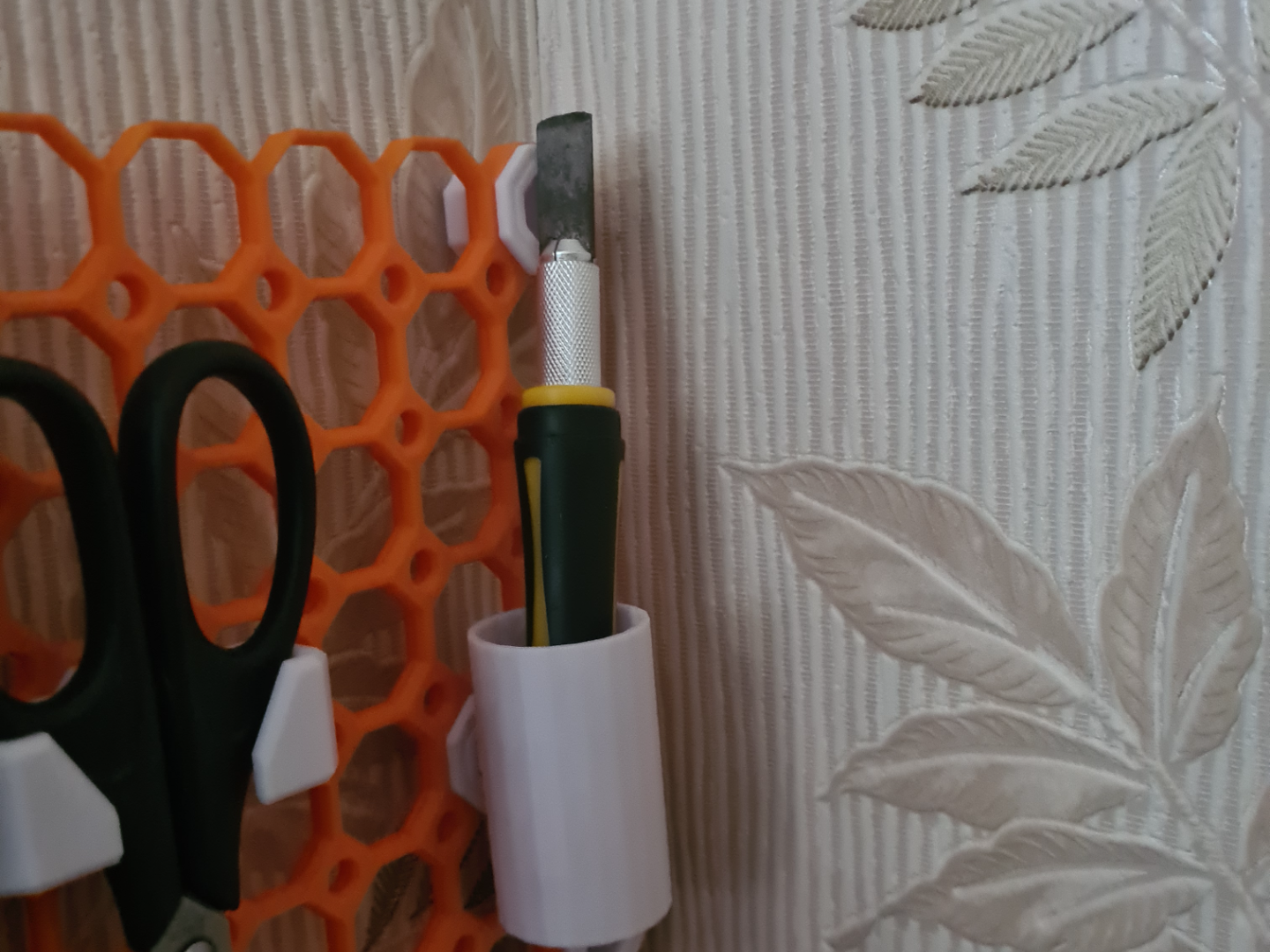 MultiBoard Glue Stick & Tool Holder 30mm x 30mm