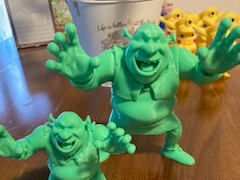 SHREK RINGHIA