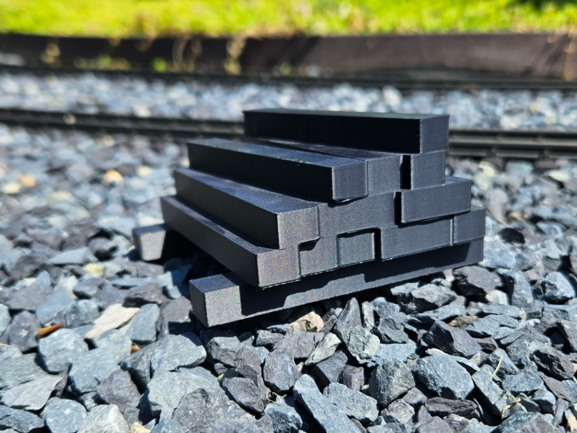 G Gauge Tie Pile