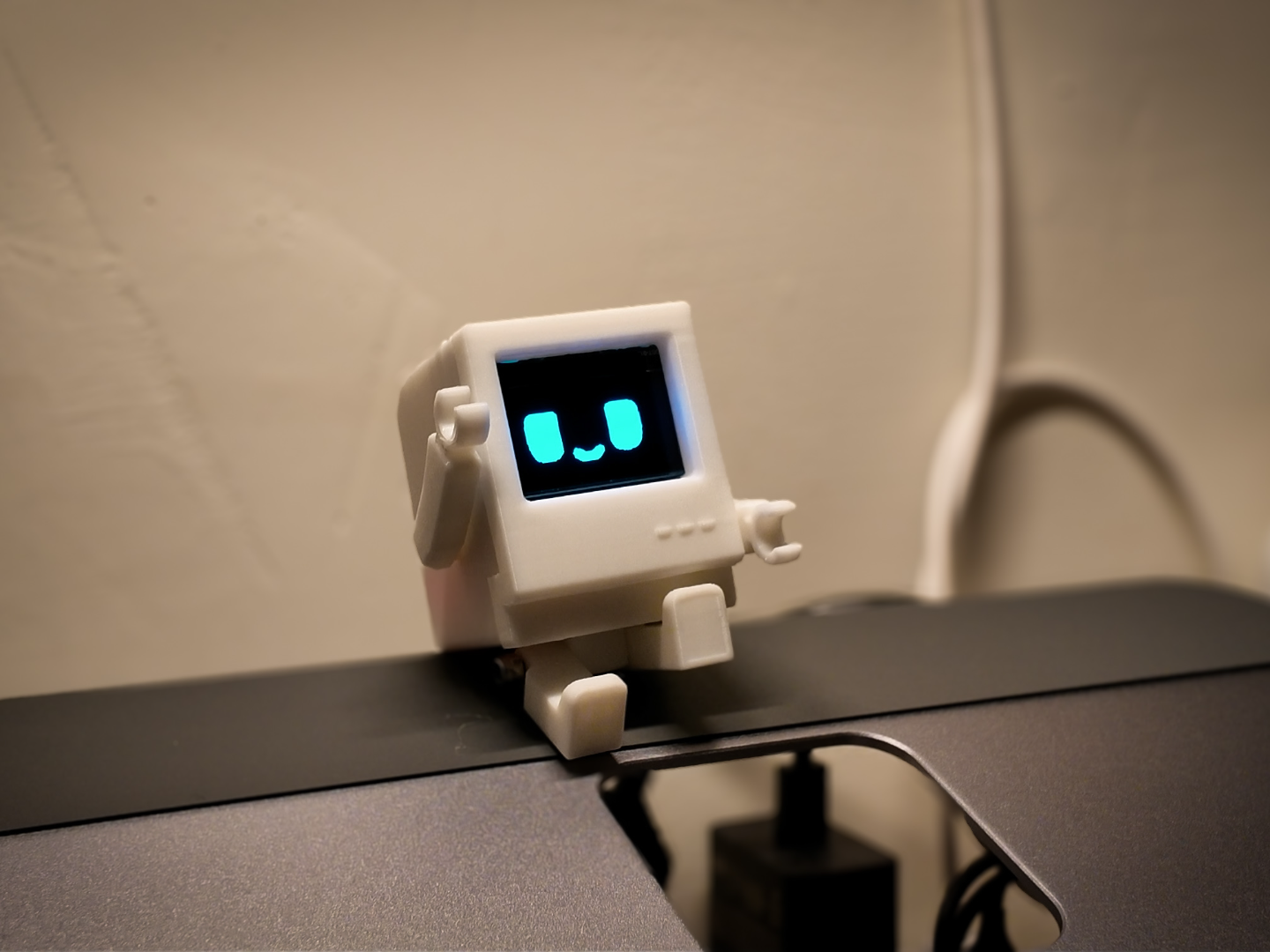 QBIT - Your IoT Desk Robot (ESP32-C3)