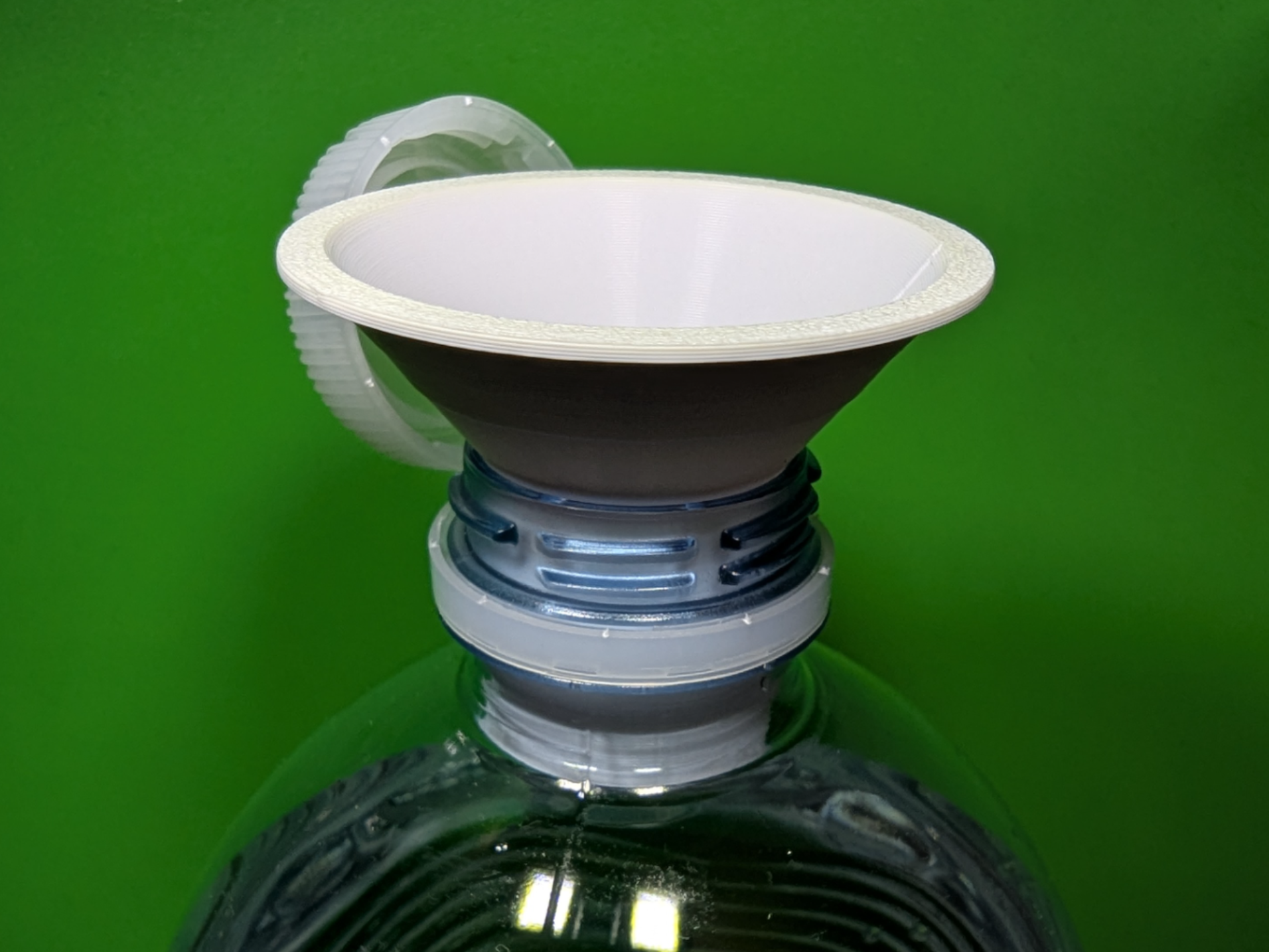 Mini imbuto per bottiglia sali minerali/magnesio
