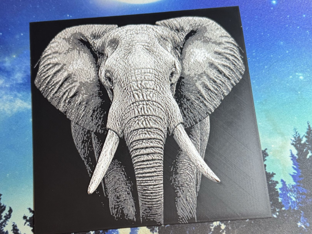 Realistic Elephant Hueforge