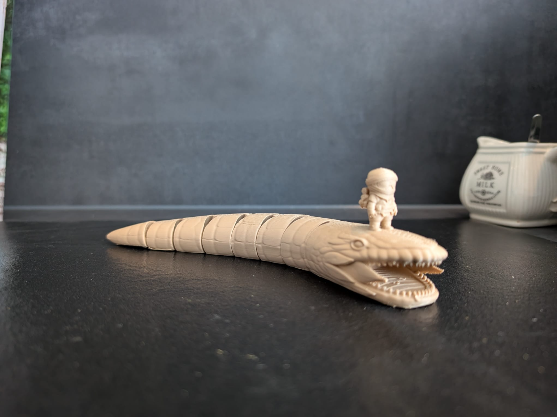 Flexi Sandworm rider (dune)