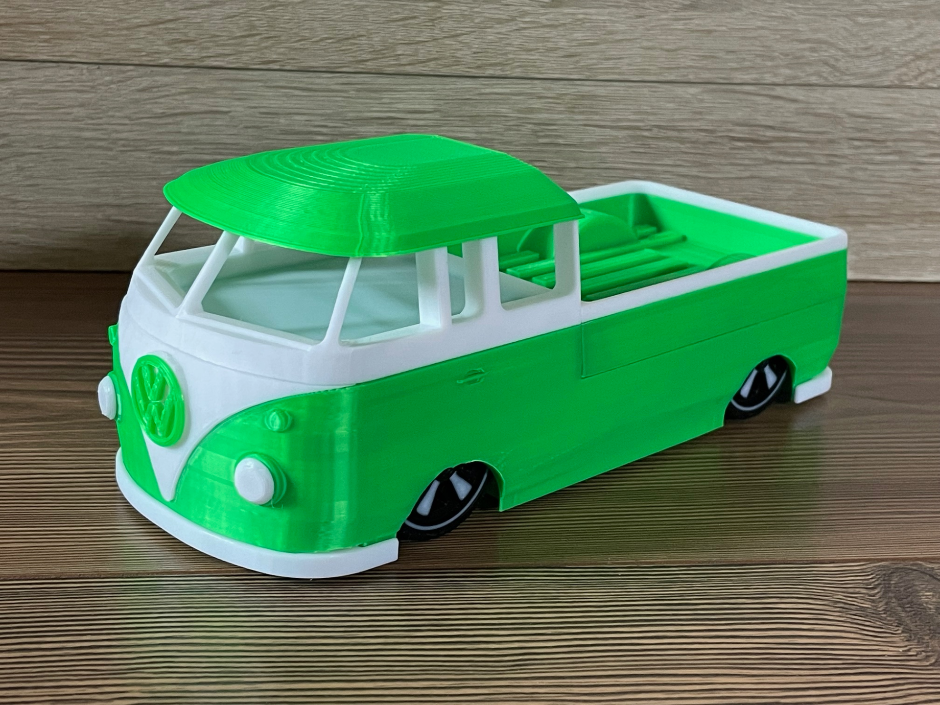 VW Bus Bulli T1 Pickup Truck with Front LED / VW Bus Bulli Bully Pickup mit LED / Normaler Bus