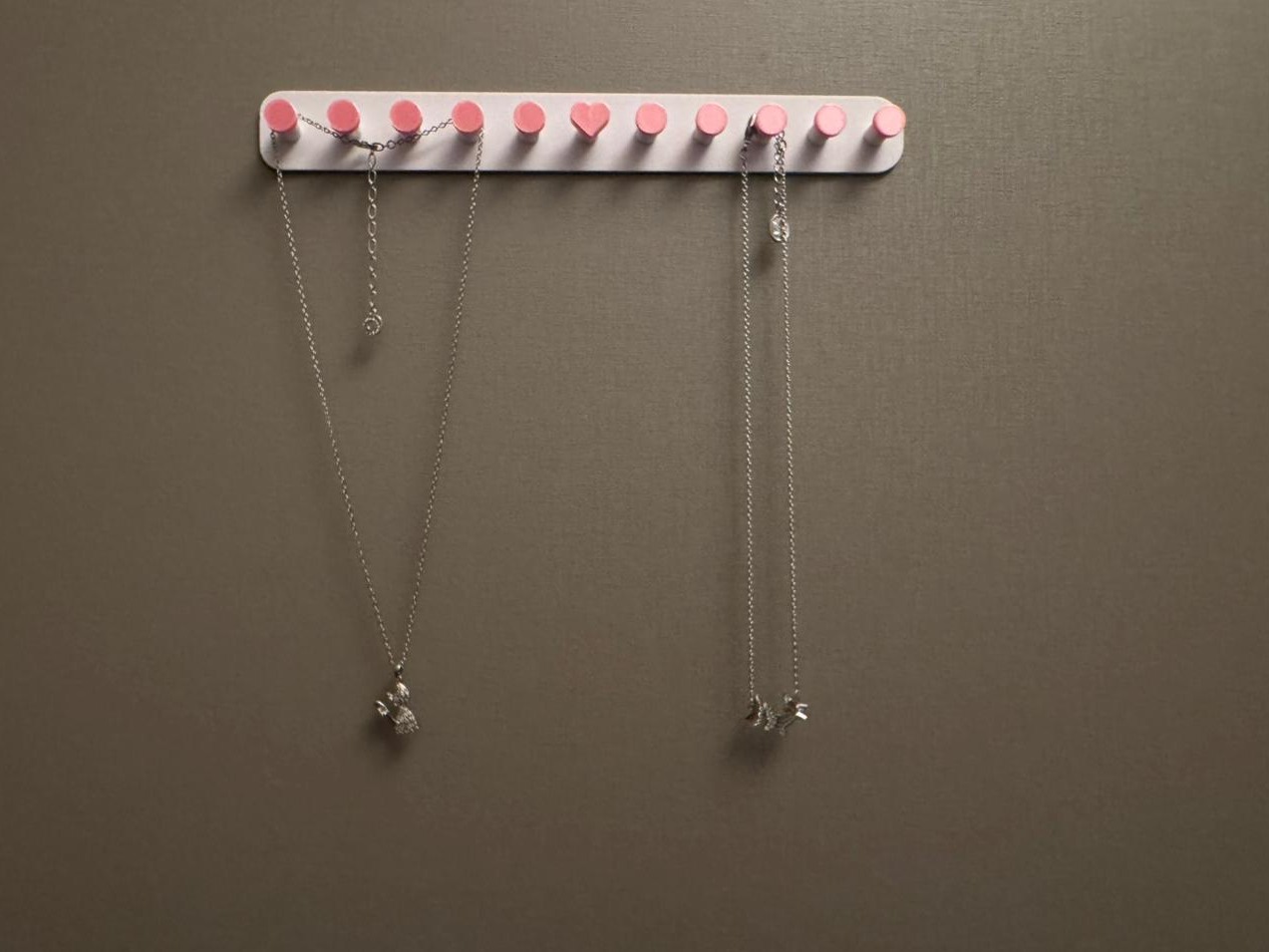 Necklace Holder