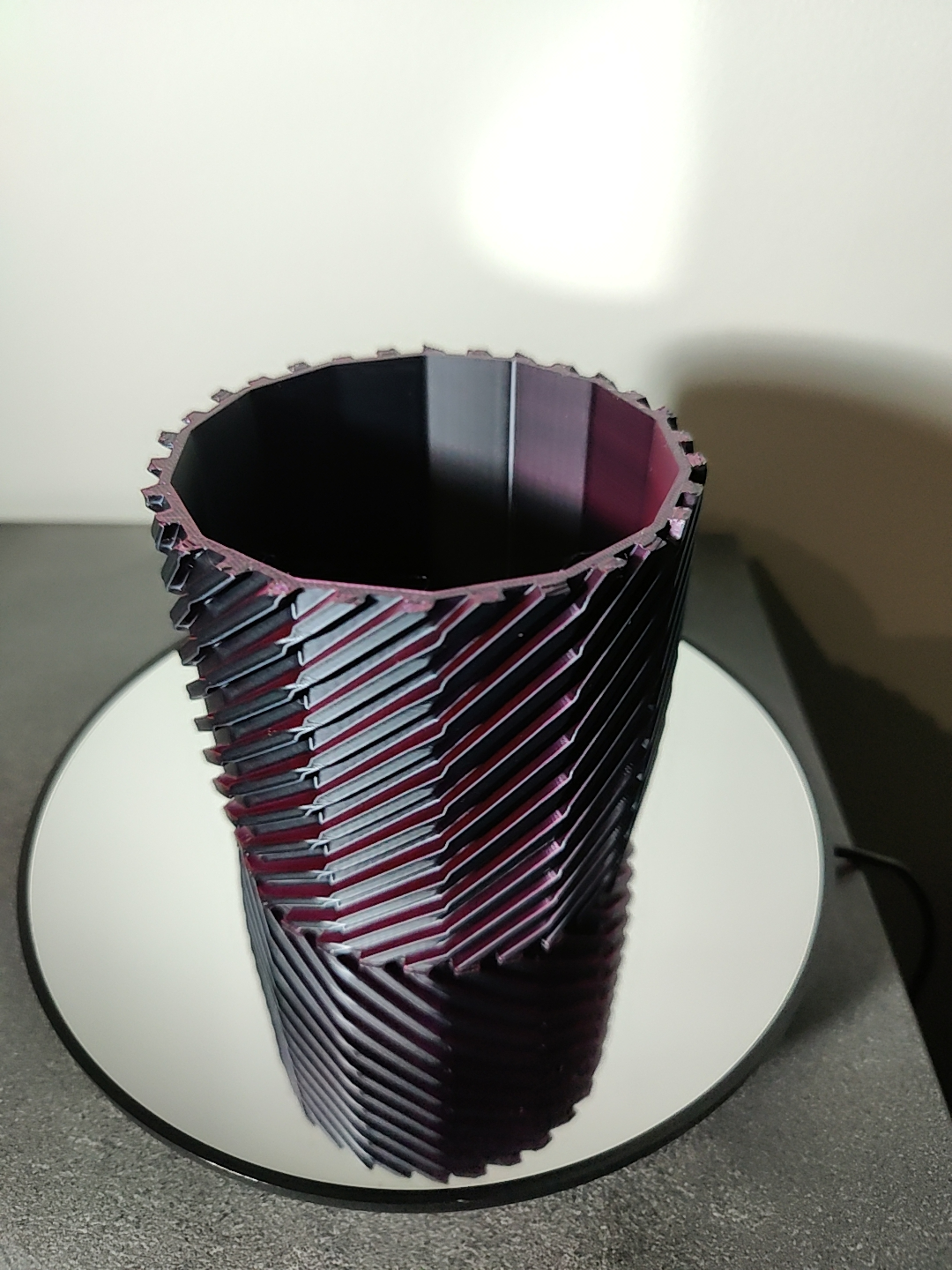 Intricit Spiral Vase 1