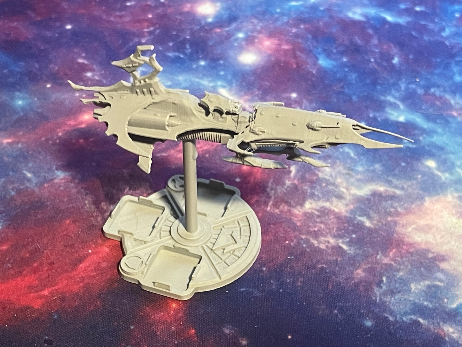 BFG Dark Eldar Succubus Class Light Cruiser
