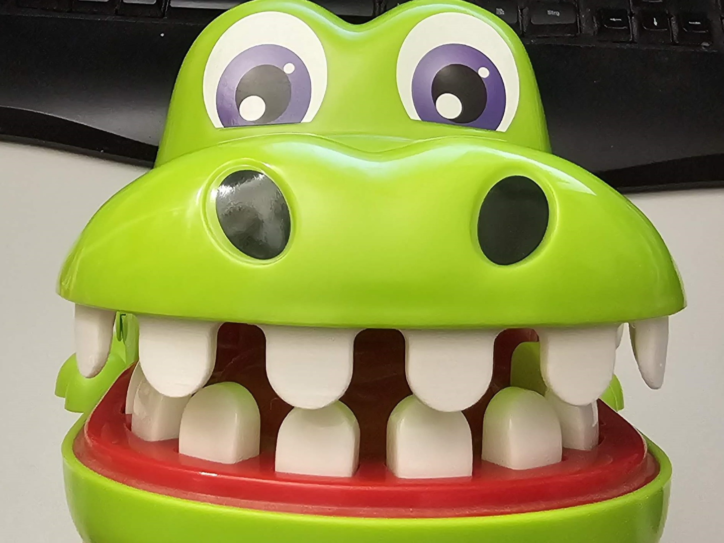 Kroko Doc Teeth