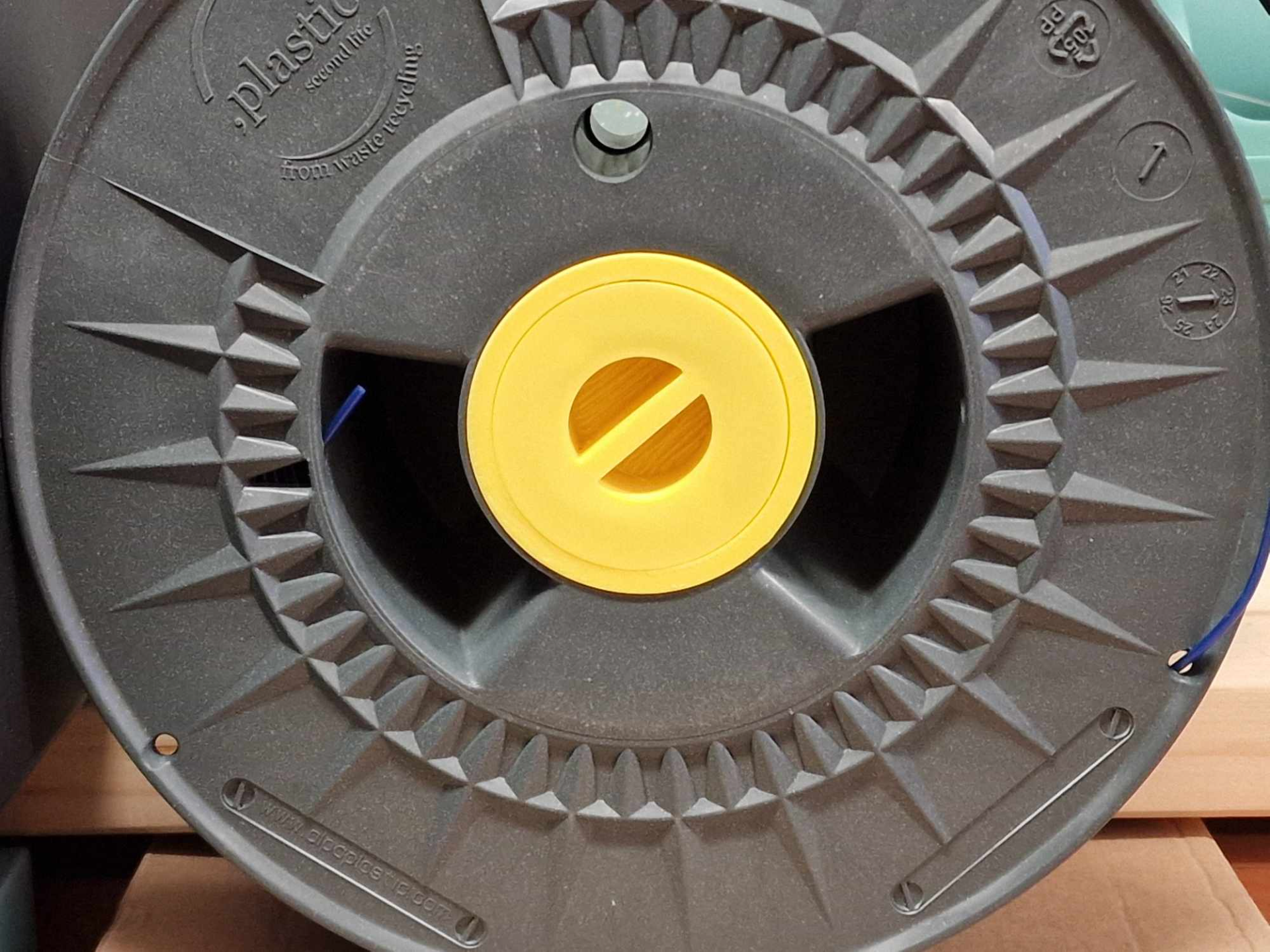 Weight holder for FilamentOn 3DJake spool