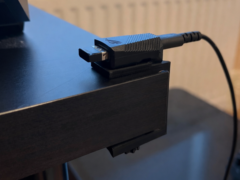 Mouse usb adapter holder