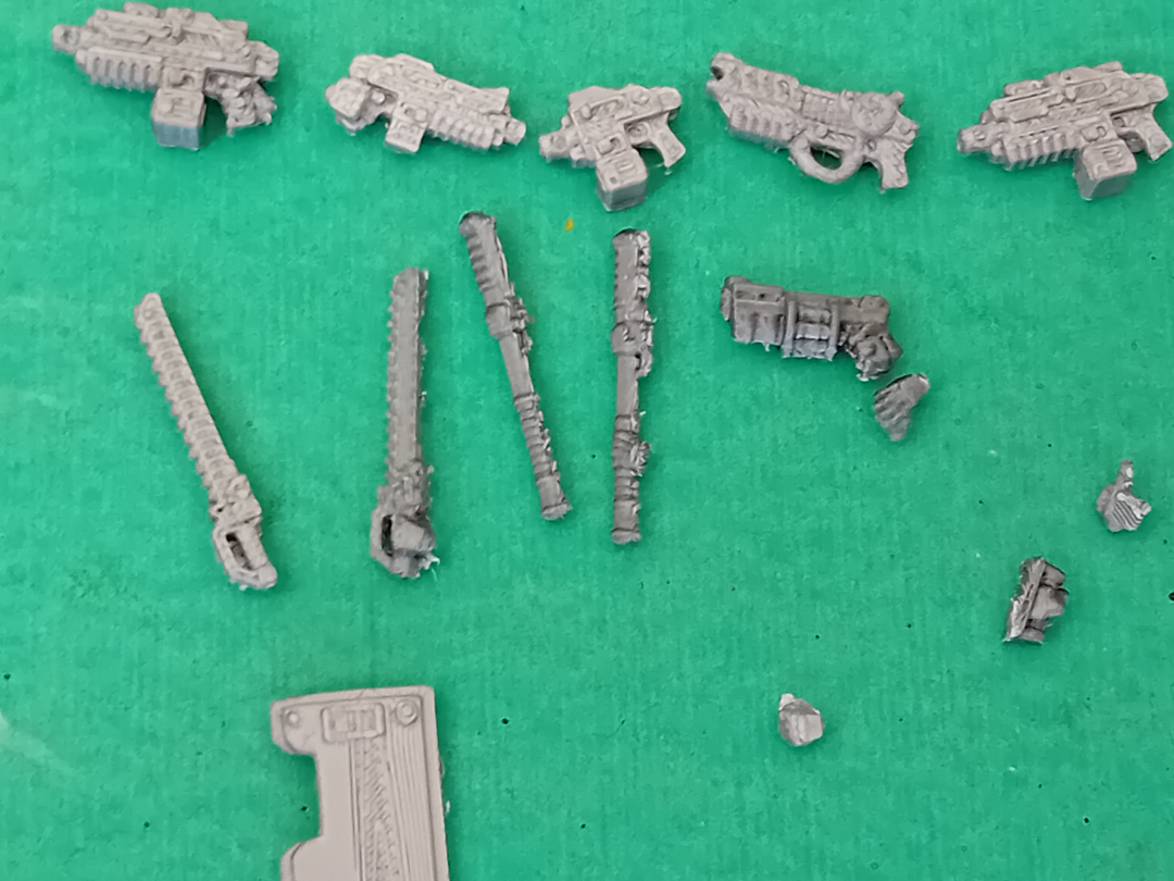 Scifi weapons and hands- Mixture of Scifi Guns