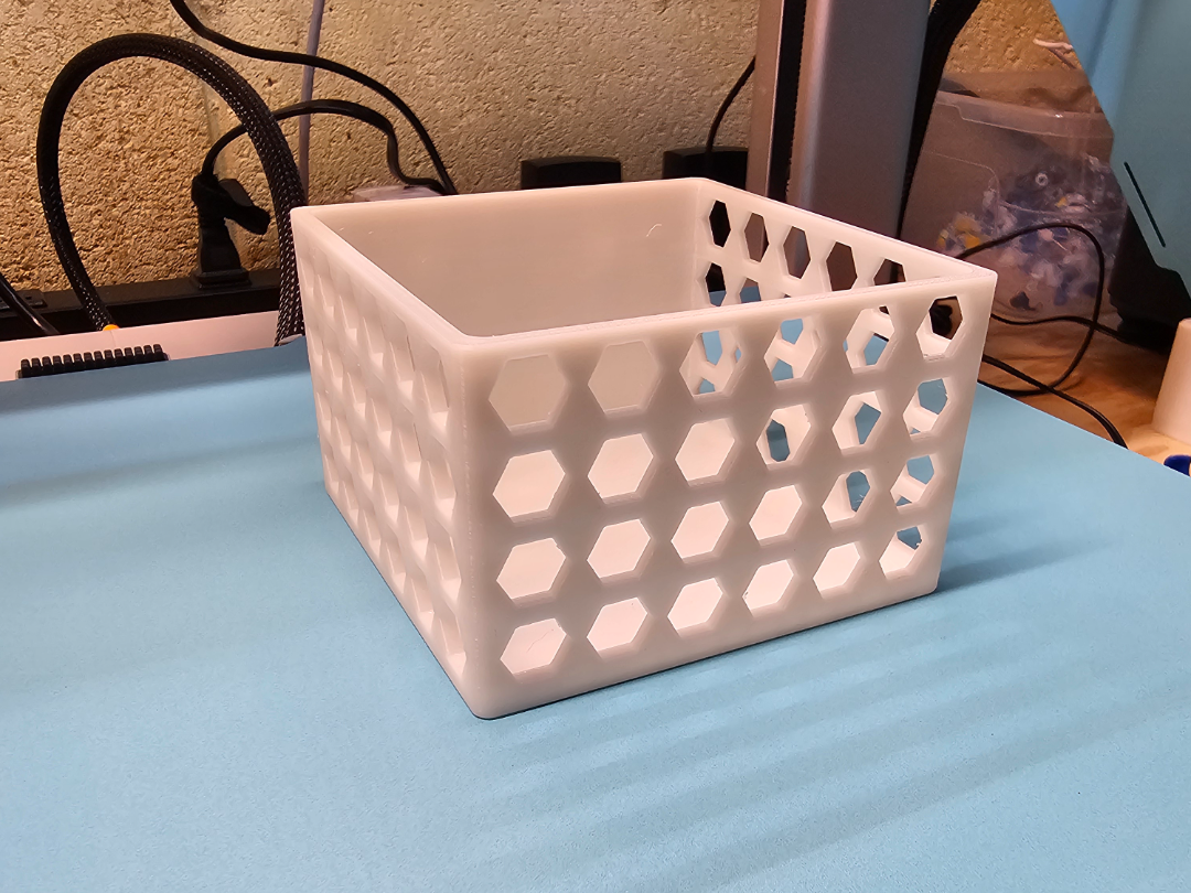 32oz IPA Bottle Holder for Ikea Skadis