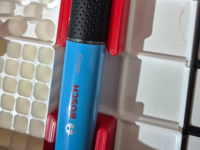 Gridfinity Bosch Gluey holder