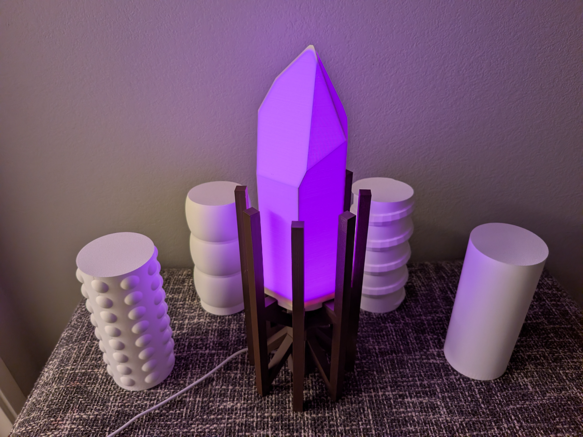 Beams Stand for LED Desk Lamp