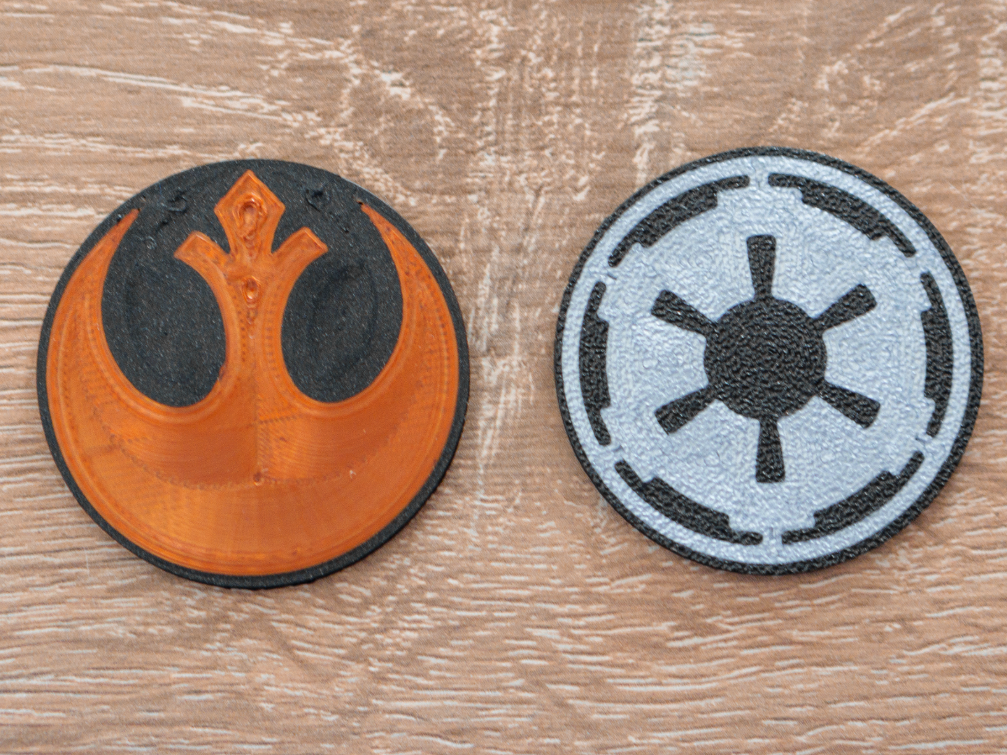 Star Wars Coin - Rebels VS Imperials