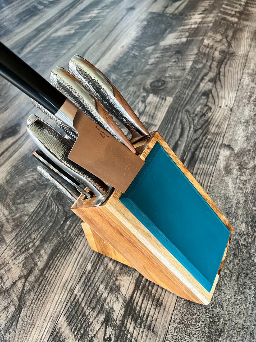 Babish Culinary Universe - Chef Knife Block Plate
