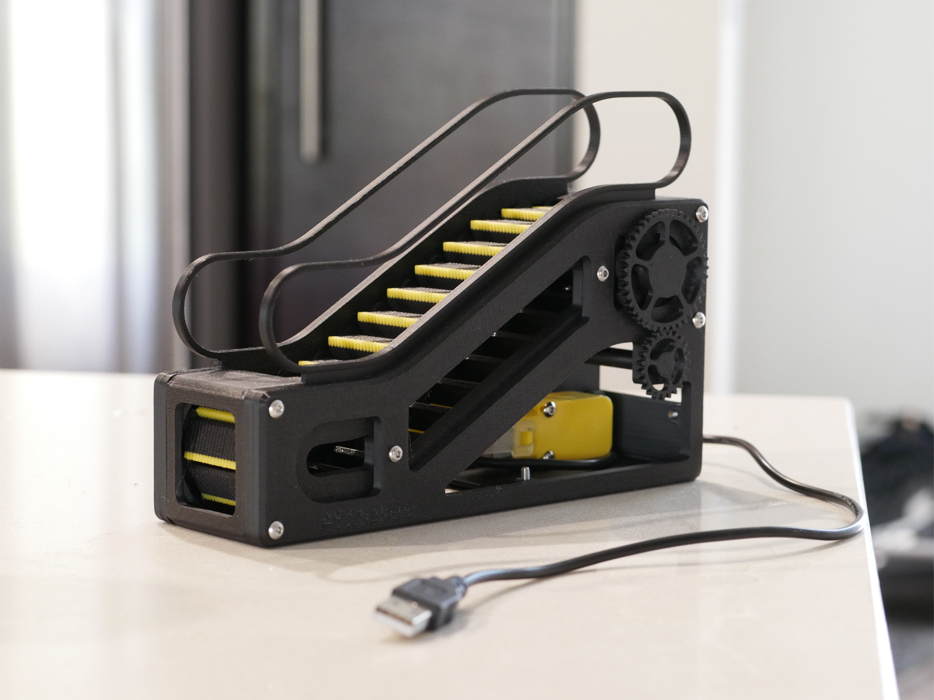 Motorized Escalator - Maker Supply USB version