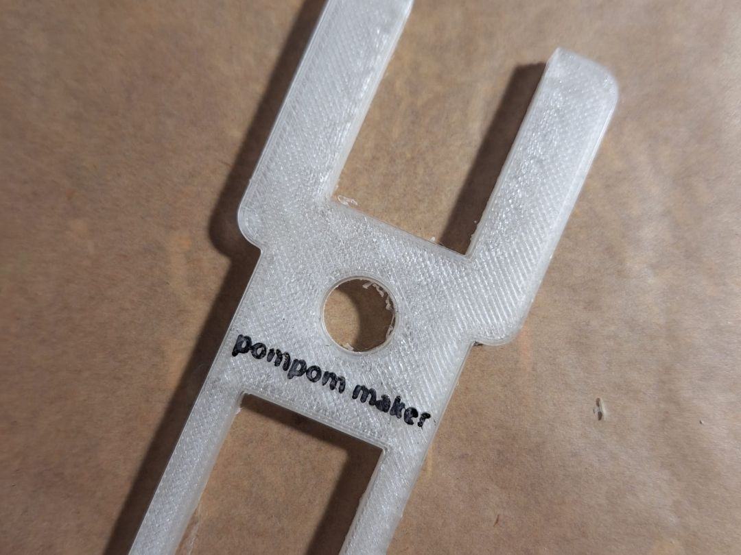 Pompom maker vork