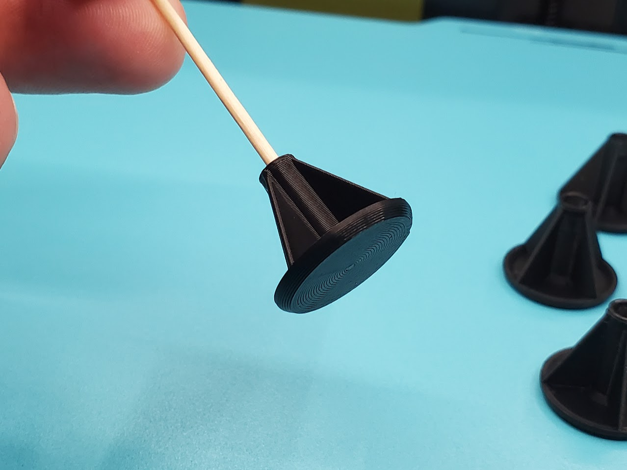 The Cake Saver - a toothpick cap