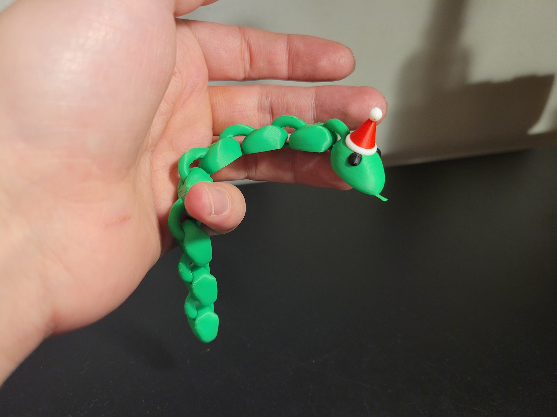 Carinissimo serpente articolato natalizio