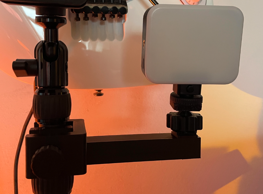 Elgato Mount Hot Shoe Clamp for Lights etc.