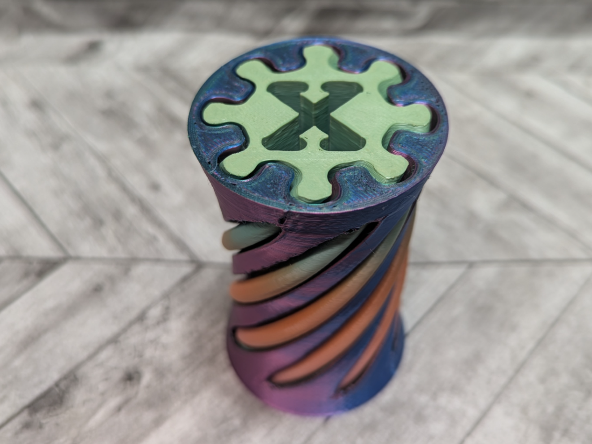 Spiral Fidget Letter X Passthrough Toy 180 Degrees