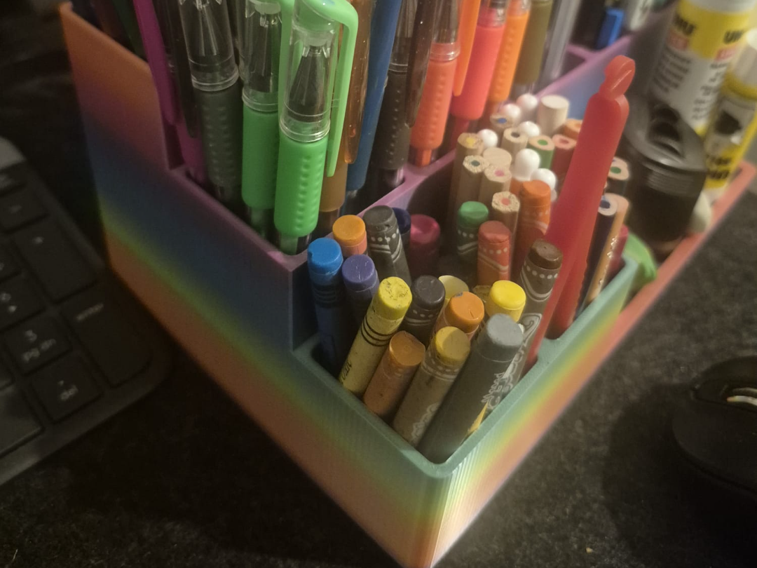Large desk organiser / Pencil holder