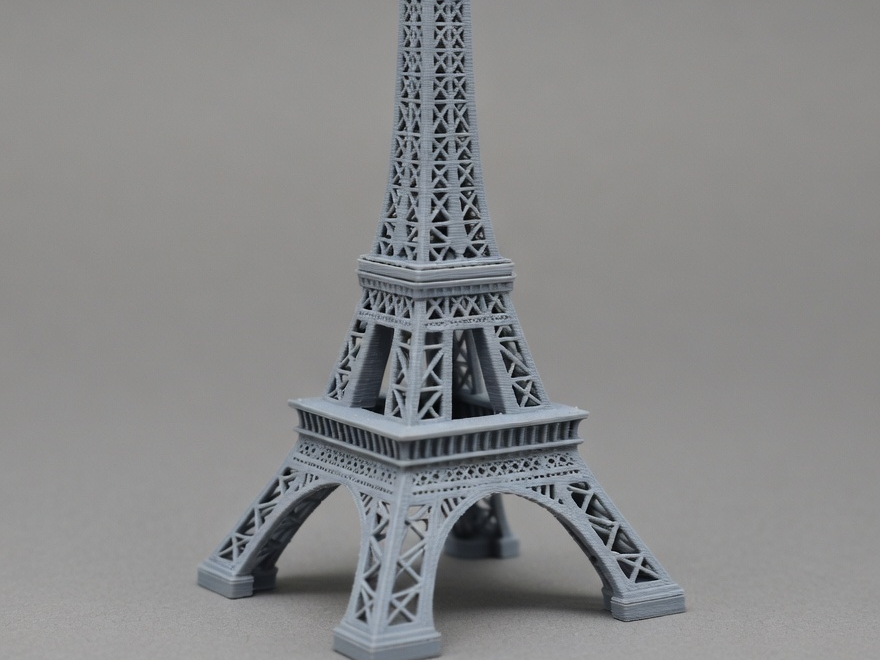 EIFFEL TOWER 3D