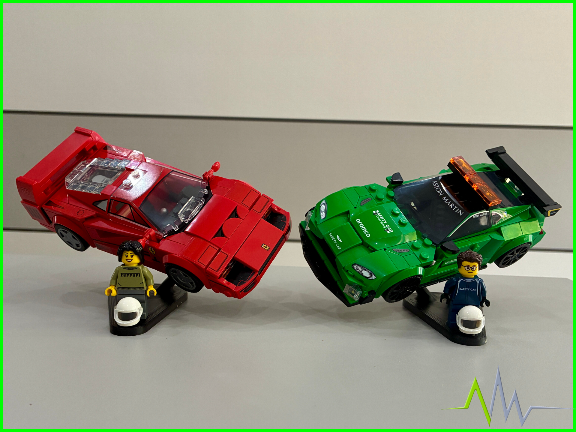 Speed Champions Compound Angle Figure Stand