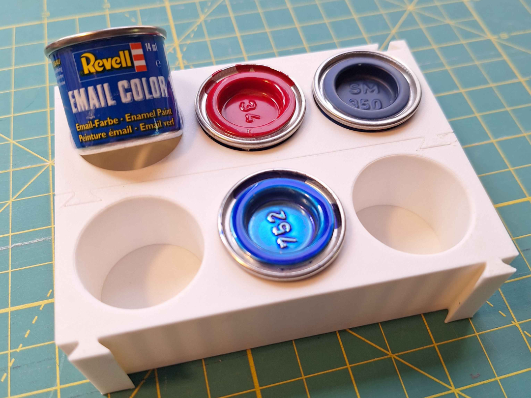 Revell Color Bracket