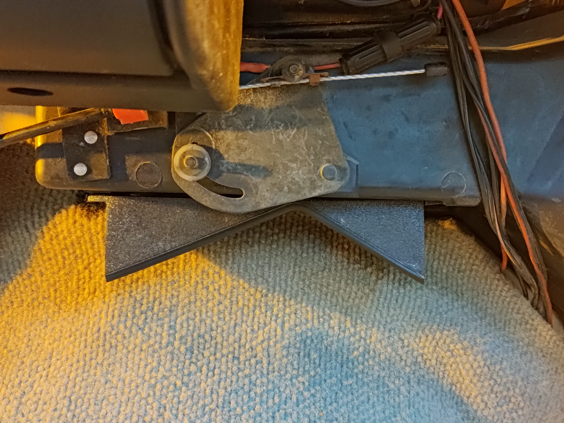 Jeep Wrangler YJ - Footwell air duct